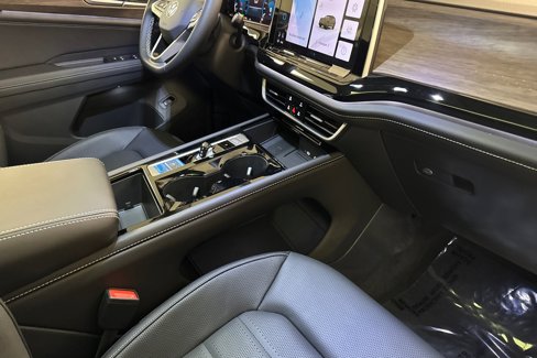 New 2026 Volkswagen Atlas SEL image 15