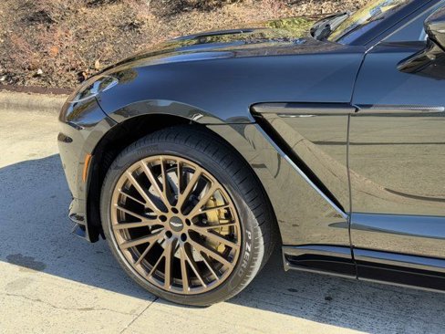 New 2025 Aston Martin DBX 707 image 9