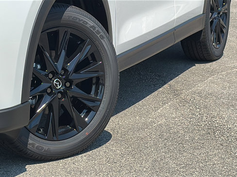New 2025 MAZDA CX-5 Carbon Edition image 3
