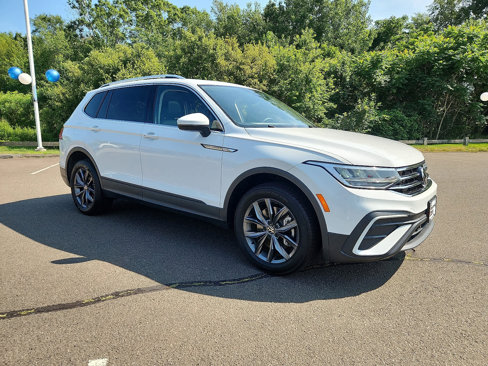 Used 2022 Volkswagen Tiguan SE image 4