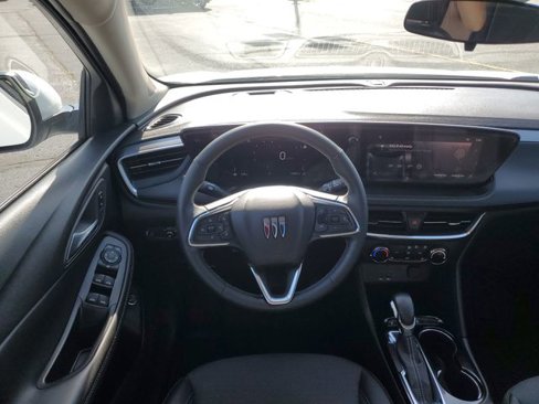 Certified 2024 Buick Encore GX Preferred w/ Comfort Package image 19