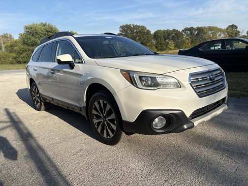 Used 2015 Subaru Outback 2.5i Limited image 1