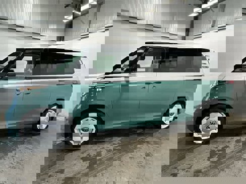 New 2025 Volkswagen ID. Buzz 1st Edition image 2