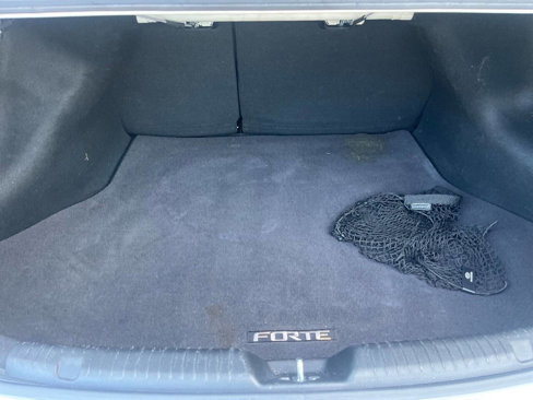 Used 2018 Kia Forte S image 19