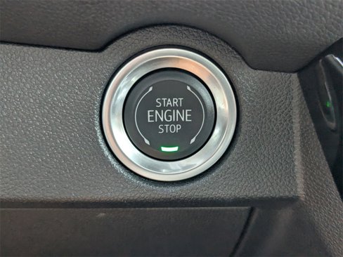 Certified 2025 Chevrolet Traverse LT image 24
