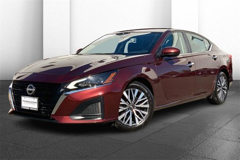Used 2023 Nissan Altima 2.5 SV image 12