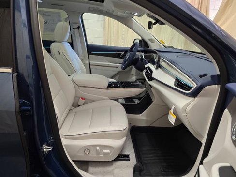 New 2026 Buick Enclave Avenir w/ LPO, Floor Liner Package image 32