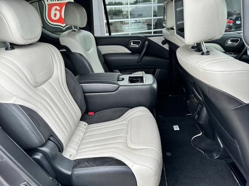 Used 2019 INFINITI QX80 Limited image 21