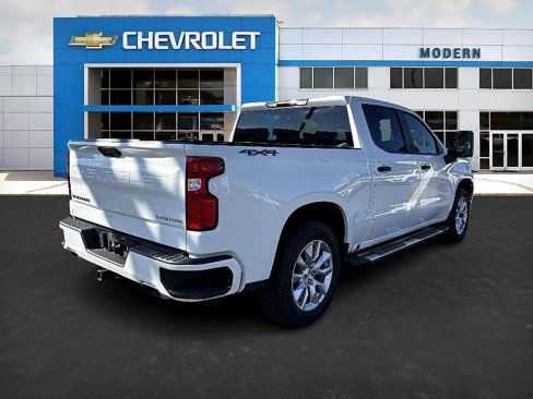 Used 2021 Chevrolet Silverado 1500 Custom w/ Custom Max Trailering Package image 5
