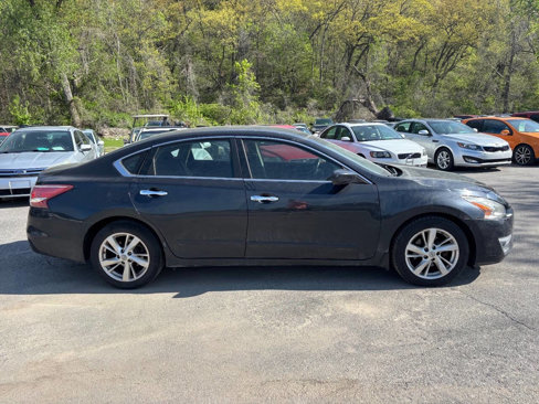 Used 2013 Nissan Altima 2.5 SV image 7