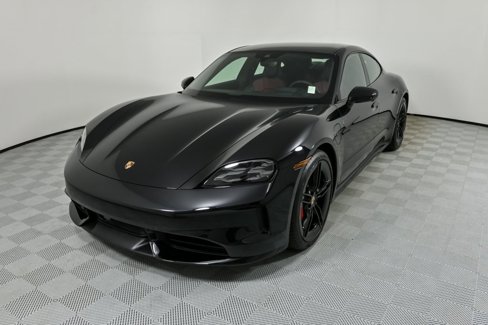 New 2025 Porsche Taycan GTS image 1