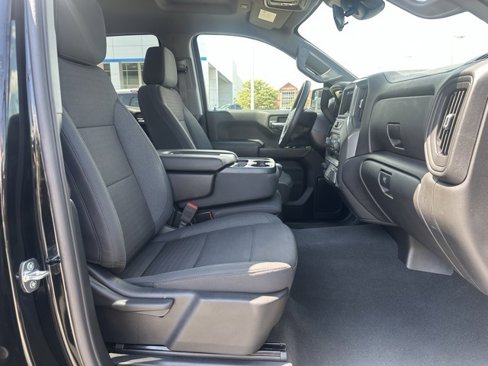Certified 2024 Chevrolet Silverado 1500 Custom w/ LPO, Dark Essentials Package image 19