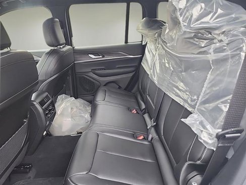 New 2025 Jeep Grand Cherokee Limited image 20