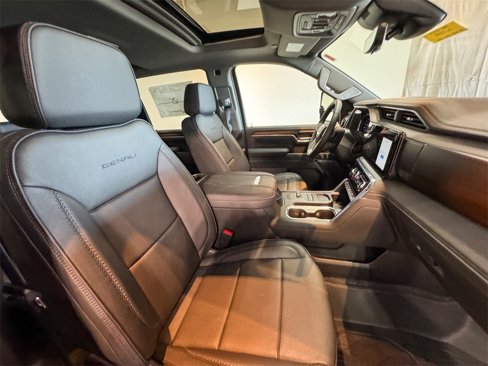 New 2025 GMC Sierra 3500 Denali w/ Denali Reserve Package image 22