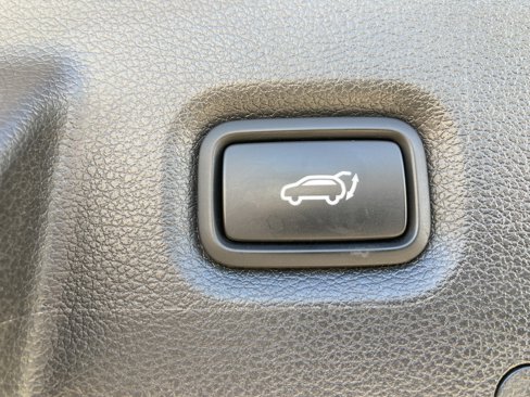 Used 2022 Hyundai Santa Fe SEL w/ Convenience + Premium Package image 44
