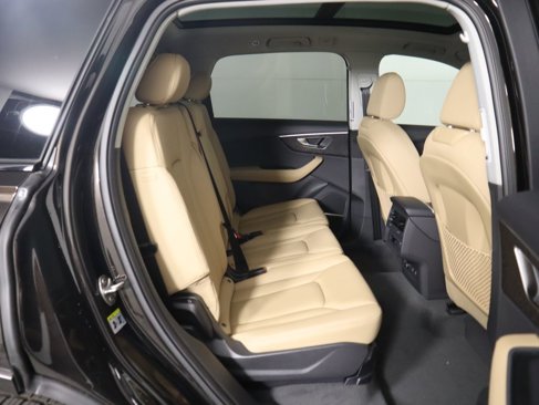 New 2025 Audi Q7 3.0T Premium Plus image 24