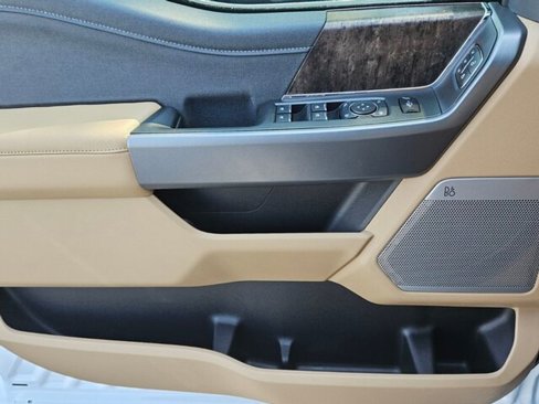 New 2026 Ford F250 Lariat image 28