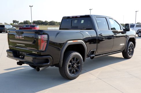 New 2026 GMC Sierra 2500 AT4 w/ AT4 Premium Plus Package image 4