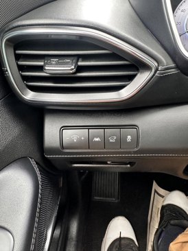 Used 2023 Hyundai Santa Fe Limited image 20