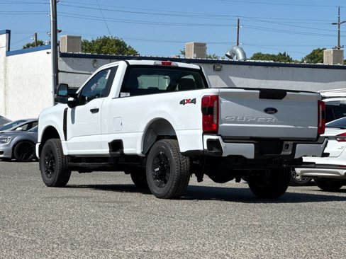 New 2025 Ford F250 XLT image 5
