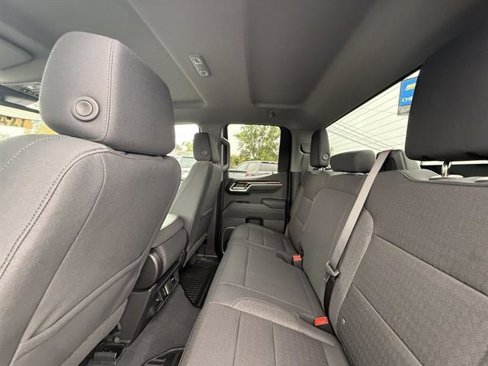 New 2026 Chevrolet Silverado 1500 LT image 32