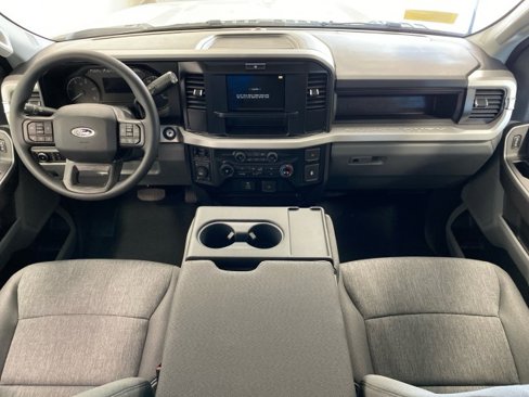 New 2026 Ford F350 4x4 SuperCab Super Duty image 14