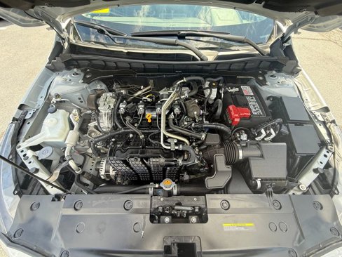 Used 2024 Nissan Altima 2.5 SR image 12
