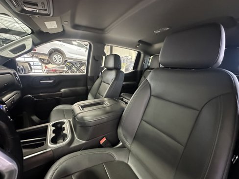 Used 2021 GMC Sierra 1500 SLT image 12