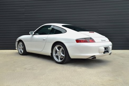 Used 2002 Porsche 911 Carrera image 3