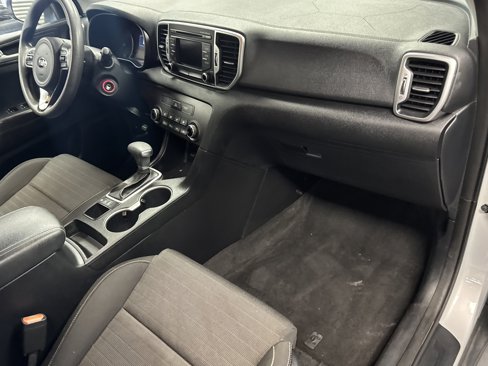 Used 2018 Kia Sportage LX image 14