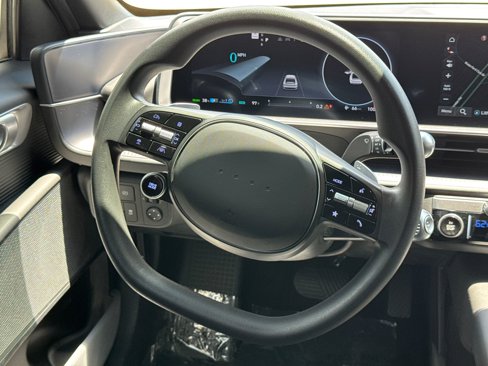 Used 2025 Hyundai Ioniq 6 SE image 22