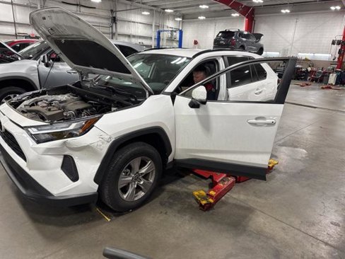Certified 2022 Toyota RAV4 XLE image 1