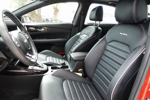 Used 2024 Kia Forte GT-Line w/ GT-Line Premium Package image 19