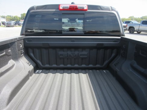 New 2026 GMC Canyon Denali image 6