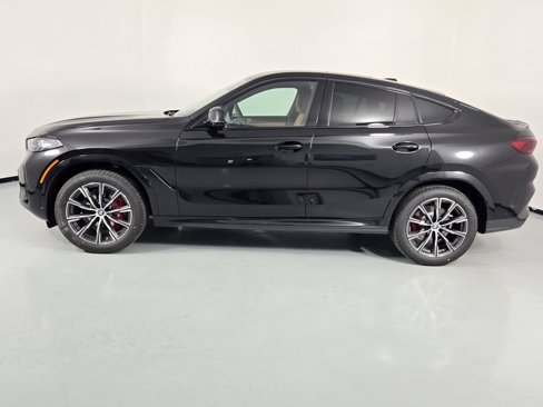 New 2026 BMW X6 xDrive40i image 4