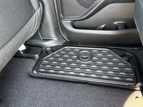 New 2026 RAM 1500 4x4 Crew Cab image 31