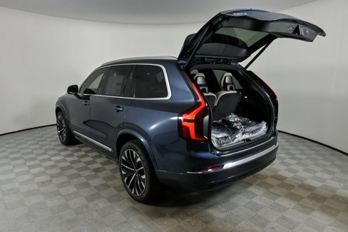 New 2026 Volvo XC90 B6 Plus w/ Protection Package Premier image 33