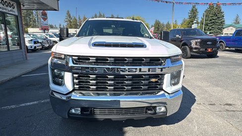 Used 2022 Chevrolet Silverado 2500 LT w/ Convenience Package image 4
