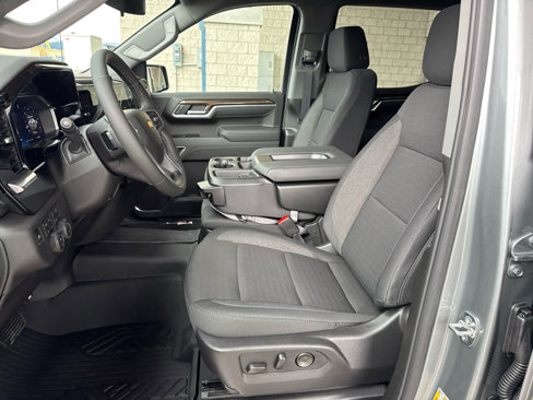 New 2026 Chevrolet Silverado 1500 LT w/ Z71 Off-Road Package image 23