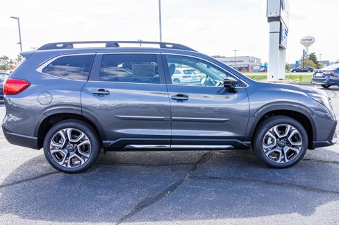 New 2025 Subaru Ascent Limited image 5