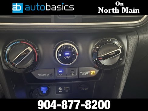 Used 2019 Hyundai Kona SEL w/ SEL Tech Package 02 image 29
