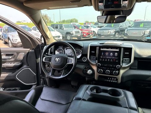 Used 2019 RAM 1500 Laramie image 37