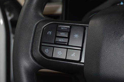 Used 2024 Ford F550 4x4 SuperCab Super Duty image 27
