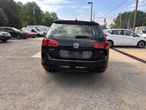 Used 2016 Volkswagen Golf Limited Edition image 5