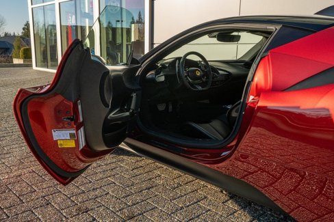 Certified 2021 Ferrari SF90 Stradale image 43