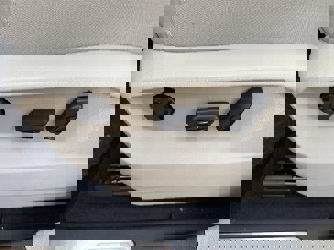 New 2026 Volkswagen Atlas SE image 10