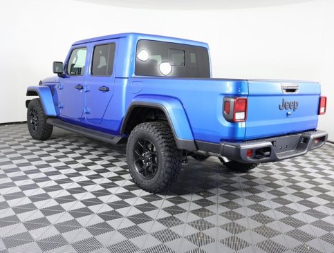 New 2025 Jeep Gladiator Sport image 5