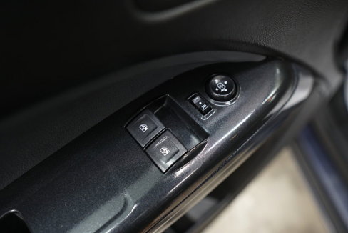 Used 2018 Chevrolet Colorado Z71 w/ Centennial Edition image 22