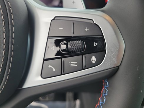 New 2026 BMW X7 M60i image 27