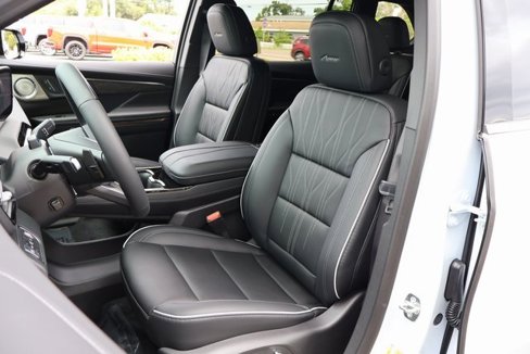 New 2026 Buick Enclave Avenir image 11